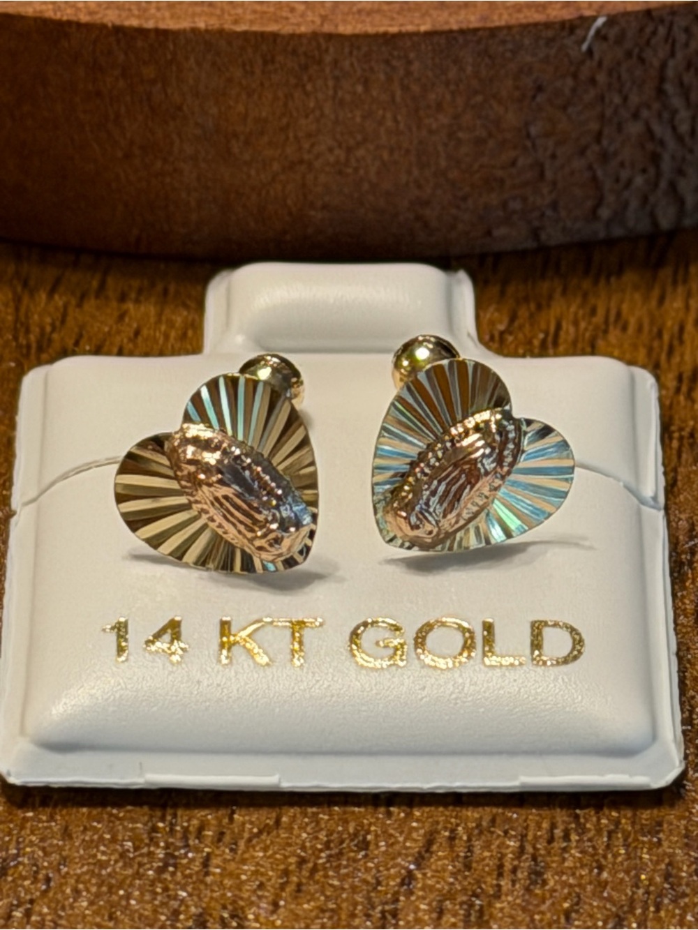 14 Karat Solid Yellow Gold Heart Virgen  Earring .